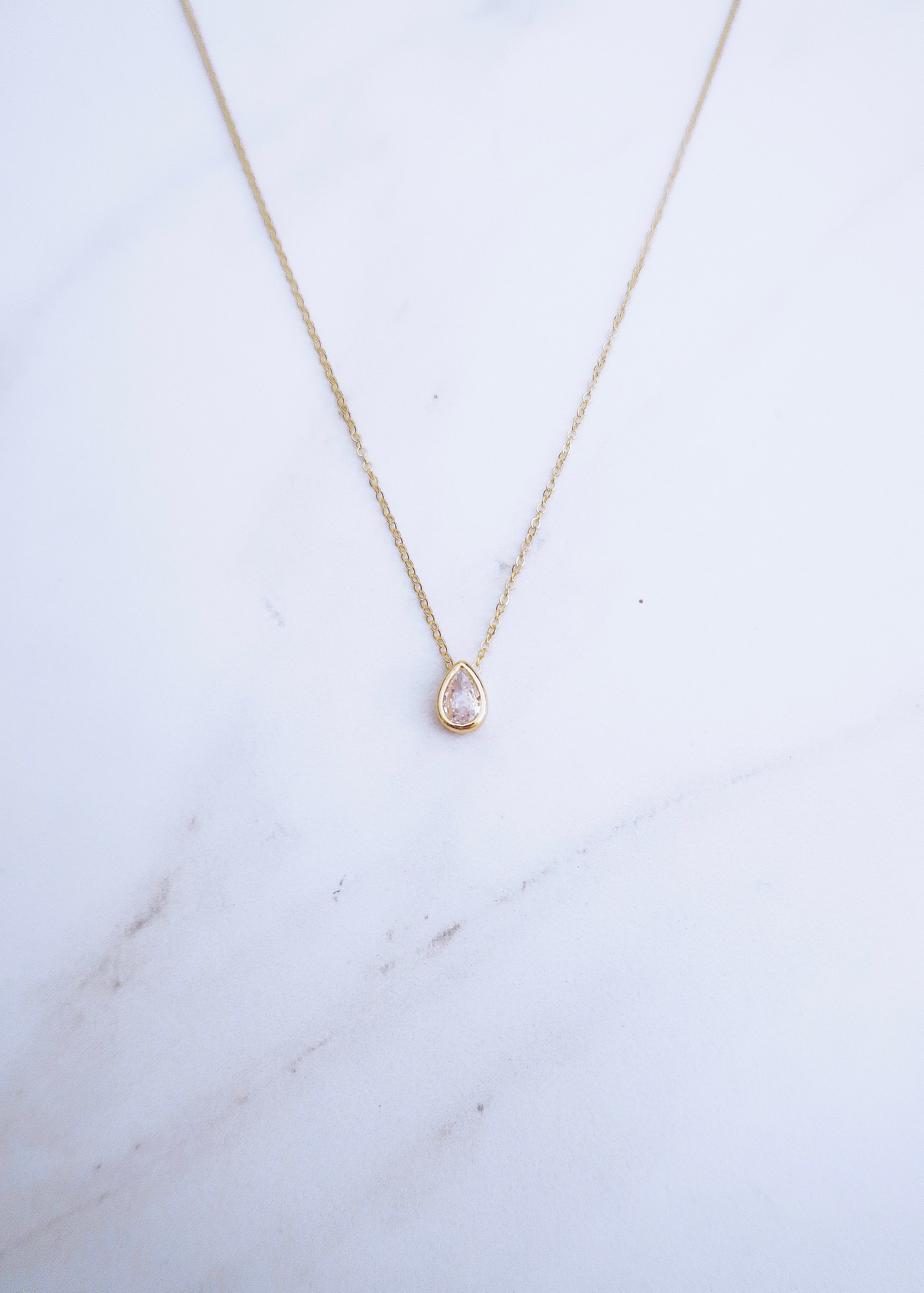 Cait Bezel Necklace