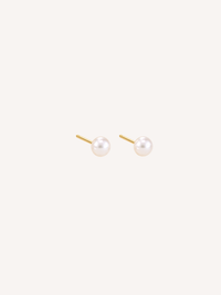 Pearl Studs