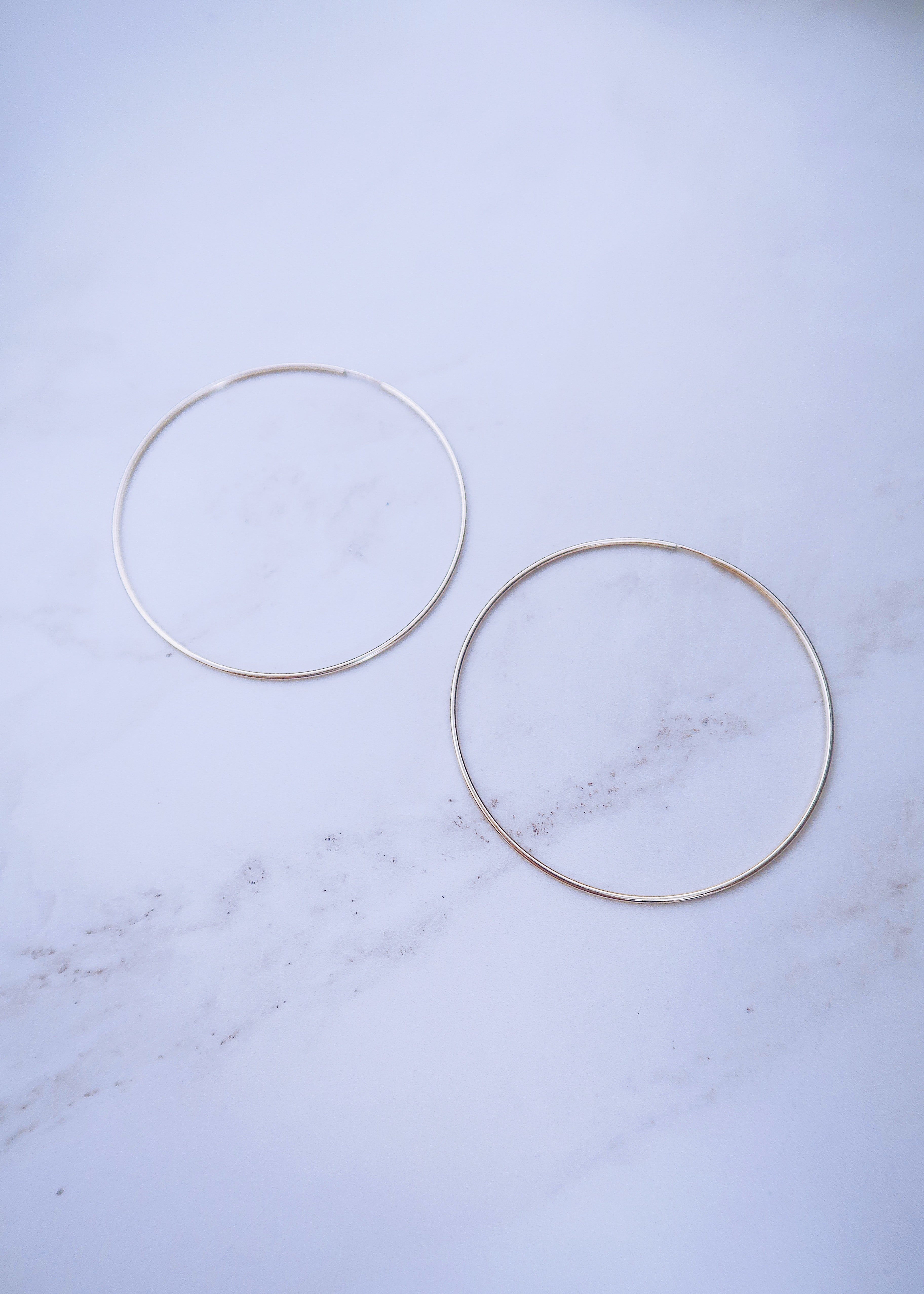 18k Gold Endless Hoops